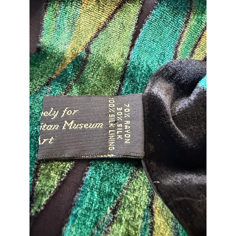 The MET Metropolitan Museum of Art Iris Burnout Velvet Scarf Silk Lined Italy - Picture 3 of 6